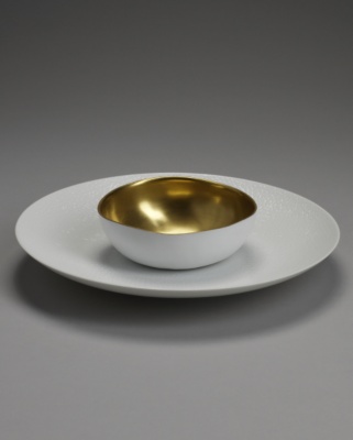 Gold Entrée Server