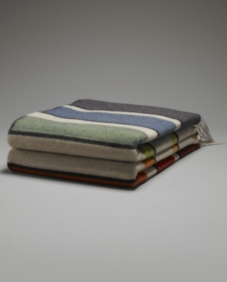 Isacco Throw
