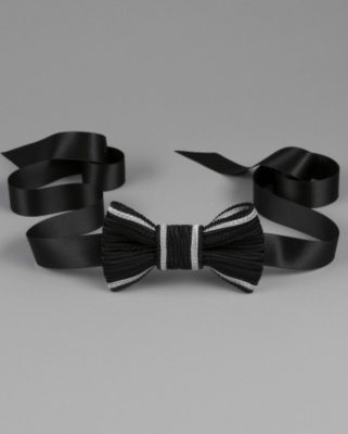 Camelia Bow