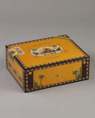Canary Flor de Alba Cigar Box