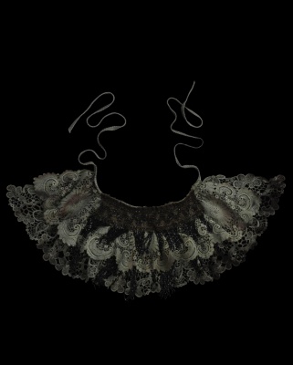 Victorian Lace Neckpiece