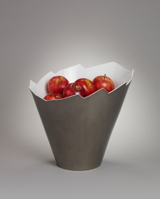 Silver Vase Coquille