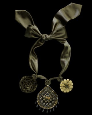 Olive Venom Necklace