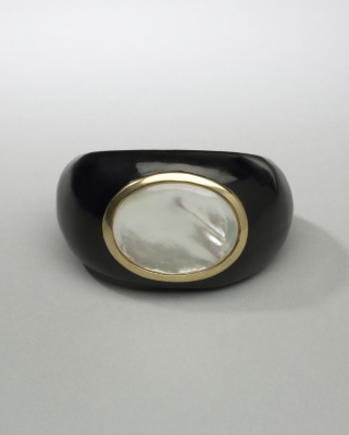 Oyster Bangle