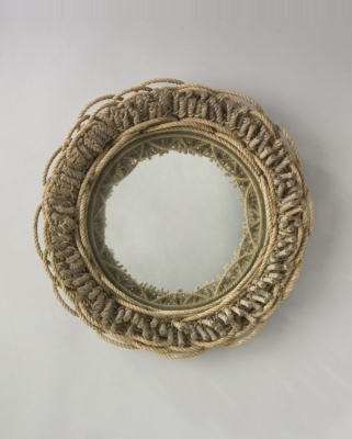 Mirvi Mirror