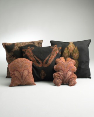 Antique Cushion Set