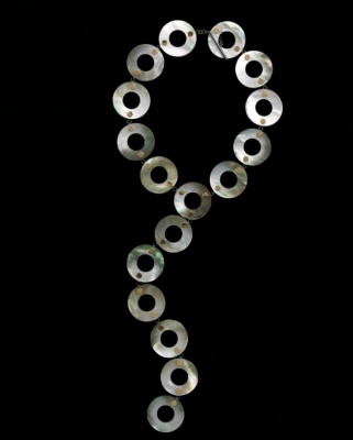 Gray Nacre Button Necklace