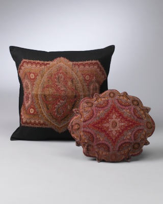 Antique Cushion Set